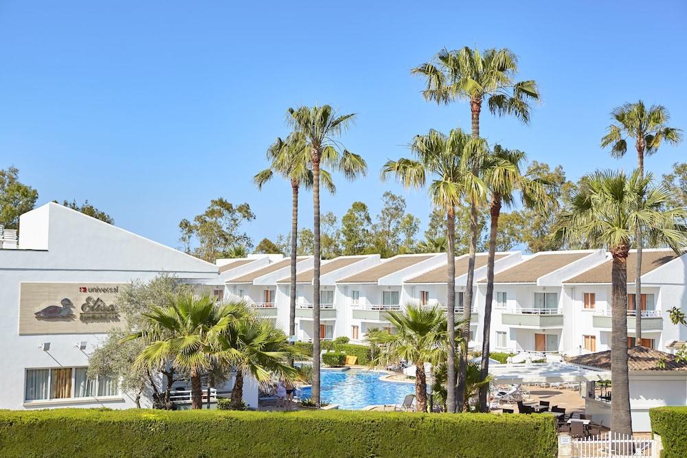 Universal Aparthotel Elisa Playa de Muro  Exterior photo